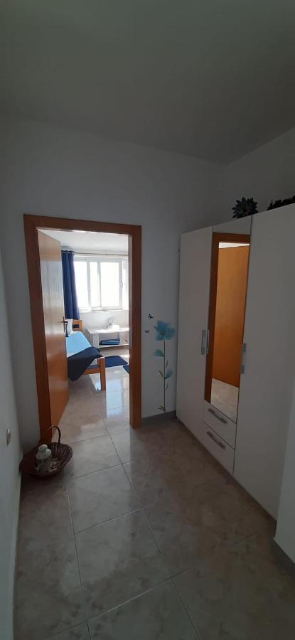 Appartamento Vikula Duće Esterno foto